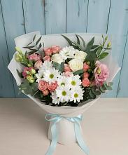 Букет цветов из:  Розы, Лизиантусы и Хризантемы в Старочеркасской