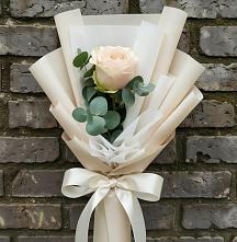 Букет цветов из:  Розы в Старочеркасской