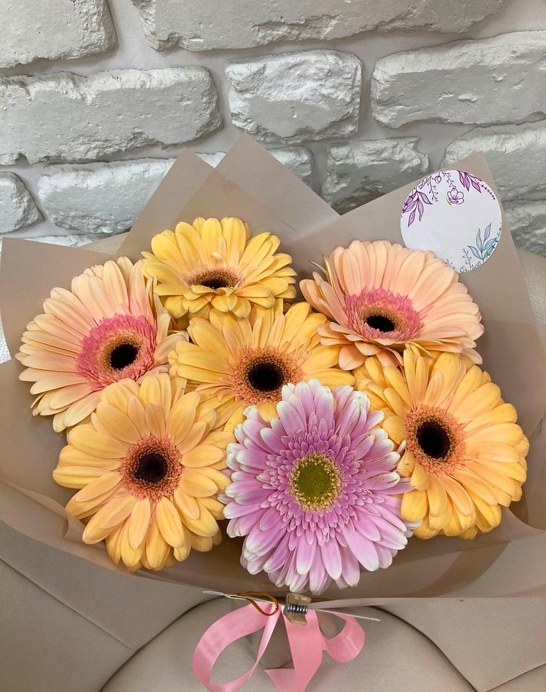 Букет цветов из: Герберы в Старочеркасской