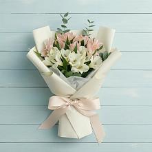 Букет цветов из:  Альстромерии в Старочеркасской