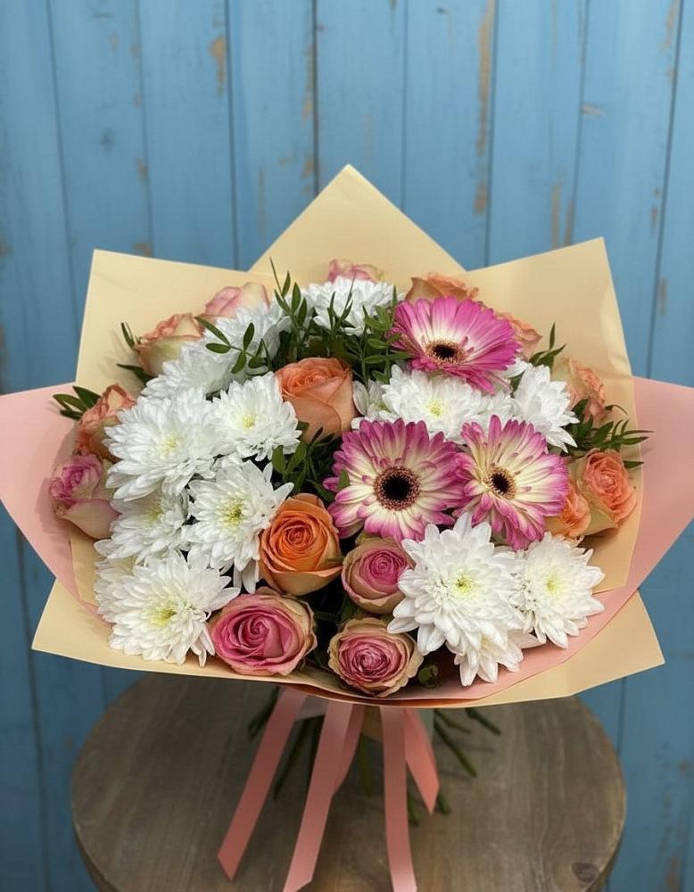 Букет цветов из: Розы, Герберы и Хризантемы в Старочеркасской