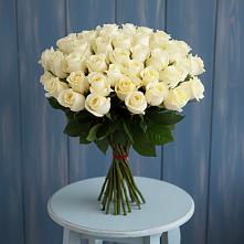 Букет 51 Белая роза Эдлесс Лав в Старочеркасской