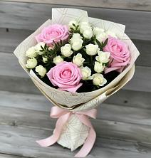 Букет цветов из:  Розы в Старочеркасской