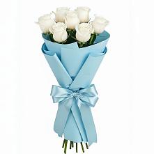 Букет 7 белых роз Проуд в Старочеркасской