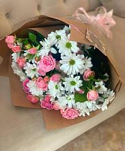 Букет цветов из:  Розы и Хризантемы в Старочеркасской