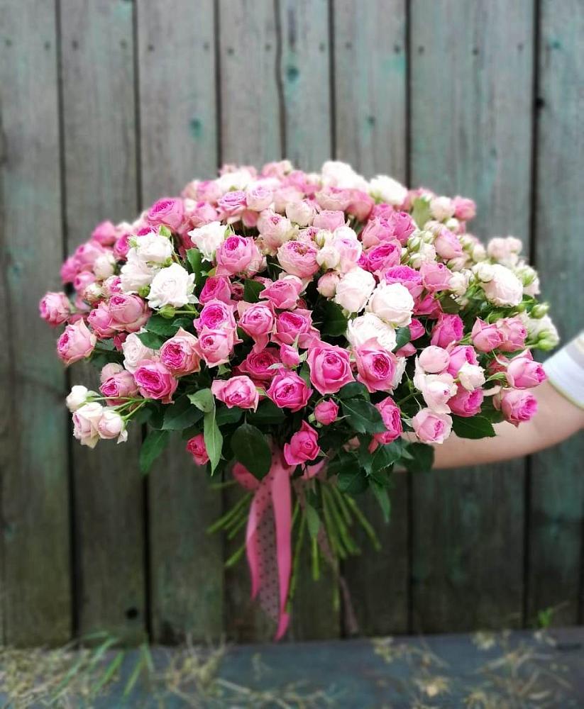 Букет Розовые кустовые розы Натали и Лав Лидия в Старочеркасской