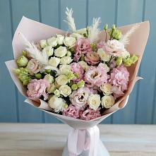 Букет цветов из:  Альстромерии и Розы в Старочеркасской