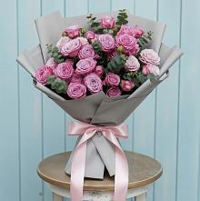 Букет цветов из:  Розы в Старочеркасской